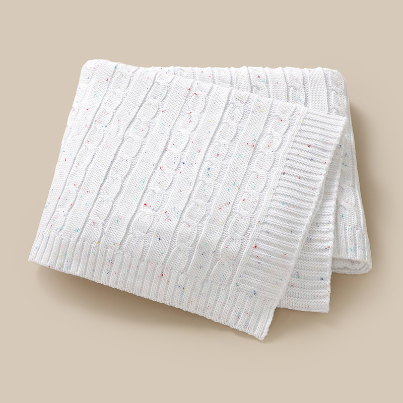 Who Makes the Softest Baby Blankets? What to Compare